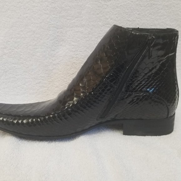 All new and unworn Designer Mens Leather Short Boots. - Picture 4 of 7